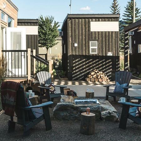 Tiny Homes By Snow Valley Lodging Fernie Exterior photo